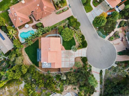 2216 Silver Peak Pl, Encinitas CA  92024-3145 exterior