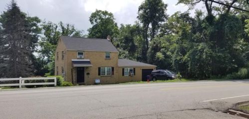 3412 Laketon Rd, Pittsburgh, PA 15235-4103