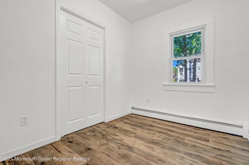 462 Vine St, Bricktown NJ  08723-6243 exterior