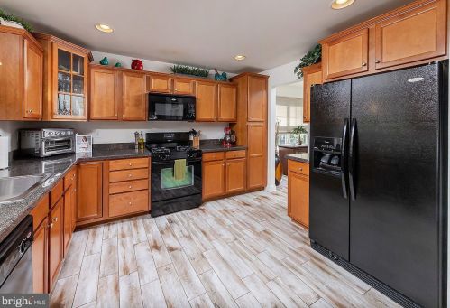 44 Chestnut Hill Ct, Auburn NJ  08085-1251 exterior