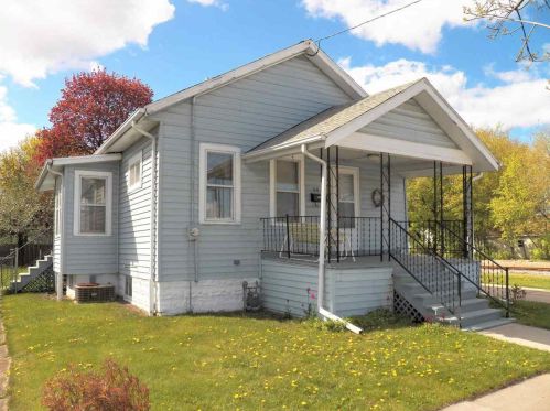 502 12th Ave, Green Bay, WI 54303-1724