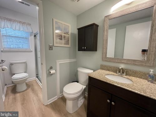 77 Lakebridge Dr, West Deptford NJ  08096-6720 exterior