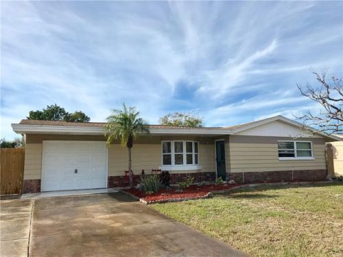 3329 Bainbridge Dr, Tarpon Springs, FL 34691-1006
