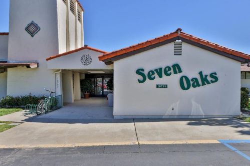 16670 Bernardo Oaks Dr, San Diego CA  92128-2837 exterior