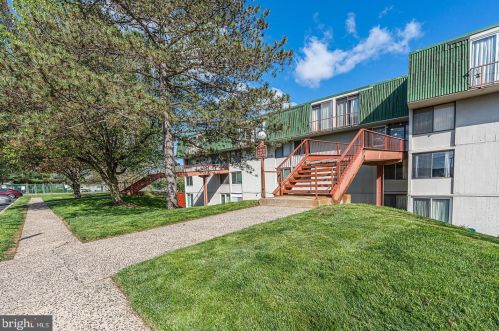 3233 Forest Ln, Collegeville, PA 19473-1092