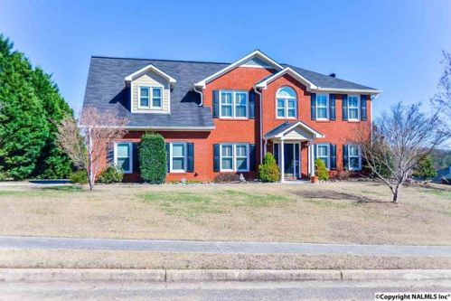 140 Waterbury Dr, Harvest, AL 35749-9128