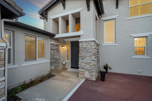 1191 Pamplona Dr, Riverside CA  92508-8724 exterior