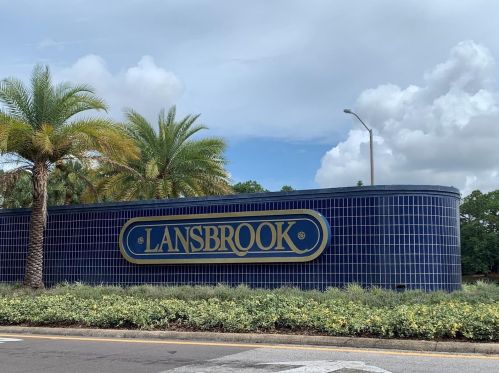 4601 Bardsdale Dr, Palm Harbor, FL 34685-2603