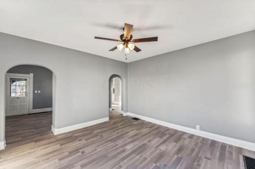 202 Park St, Mount Vernon OH  43050-2554 exterior