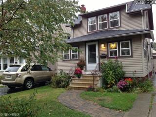 45 221st St, Cleveland, OH 44123-1109