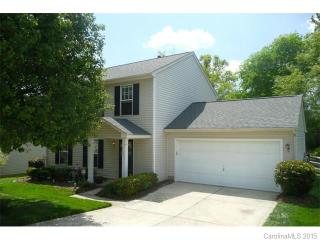 11437 Silverfield Ln, Charlotte, NC 28215-8615
