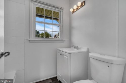 34 Spindletop Ln, Willingboro NJ  08046-1417 exterior