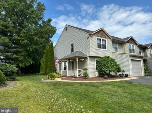 144 Mulberry Dr, Southampton, PA 18966-2857