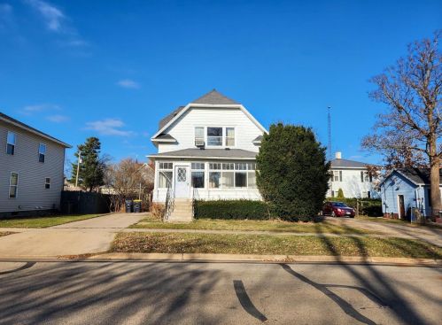 211 Monowau St, Tomah, WI 54660-2556