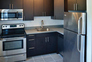 2 Sutton Ct, Matawan NJ  07747-9623 exterior