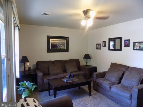 5518 Carousel St, Fredericksburg, VA 22407-1243