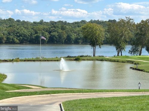 43530 Butler Pl, Leesburg VA 20176-7428 exterior