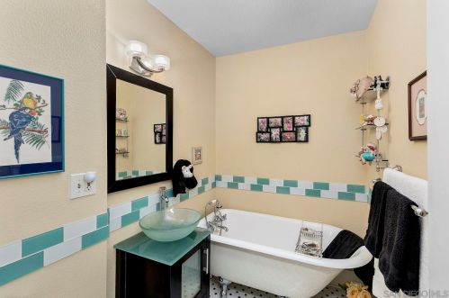 3720 Louisiana St, San Diego CA 92104-3313 exterior