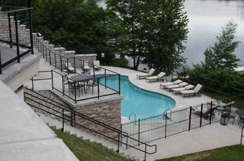 680 Hiawatha Dr, Wisconsin Dells WI  53965-9749 exterior