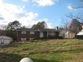 201 Arms Rd, Knoxville, TN 37924-3404