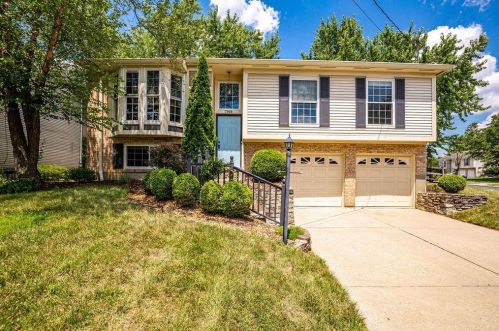 7998 Autumnwind Dr, Cincinnati, OH 45249-1246