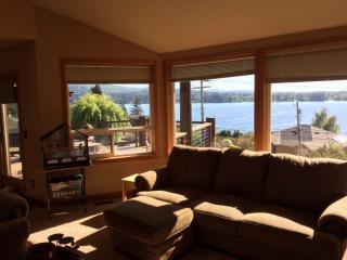 4815 Academy St, Bellingham WA  98226-9494 exterior