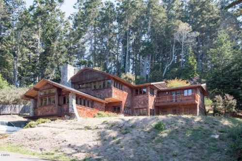 10401 Clark St, Mendocino CA  95460-9702 exterior