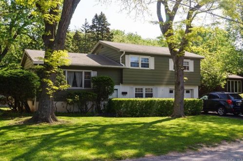 19 Stratton Ave, Middletown, NY 10940-3113