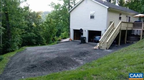 972 Greene Acres Rd, Stanardsville VA  22973-2523 exterior