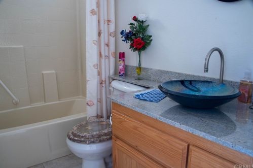 946 White Dove Dr, Santa Maria CA  93455-6301 exterior