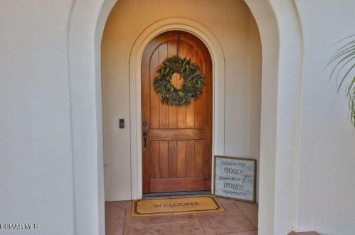 5391 Evening Sky Dr, Simi Valley CA  93063-5744 exterior
