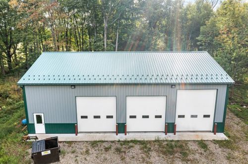 2214 Perry Hwy, Greenville, PA 16125-3628