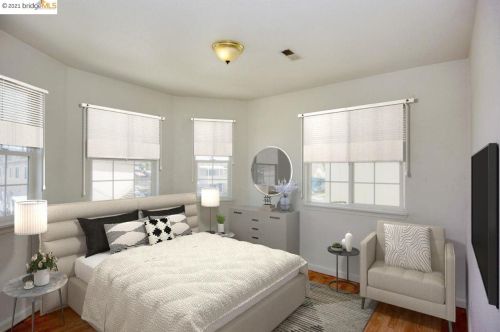 7117 Herbert Guice Way, Oakland CA  94621-3212 exterior