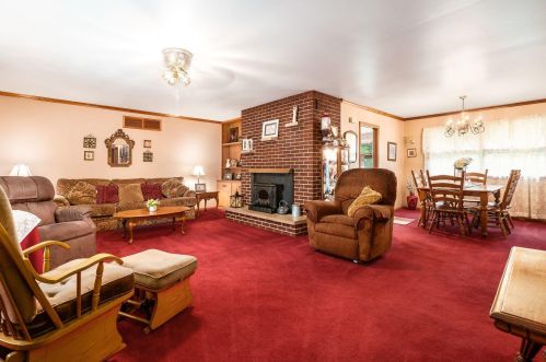 1045 Taylor Blair Rd, West Jefferson, OH 43162-9670