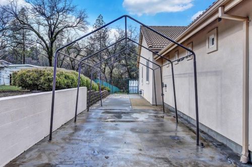 18959 Siesta Dr, Lake Wildwood CA  95946-8917 exterior