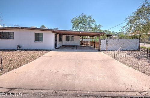 1528 Sycamore Blvd, Tucson, AZ 85712-3838