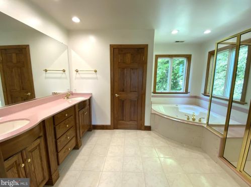 12534 Fawn Dr, Laurel DE  19956-3504 exterior