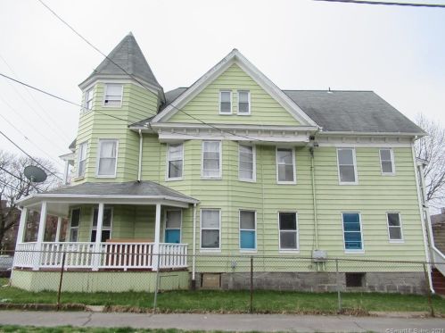 592 Atlantic St, Bridgeport, CT 06604-5304