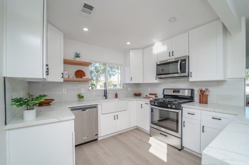 704 Lincoln Ave, Montebello CA  90640-3530 exterior