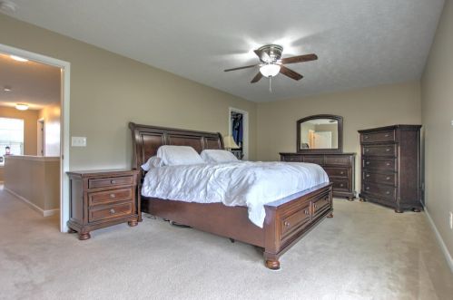 318 Patriot Ct, Liberty Township OH  45036 exterior