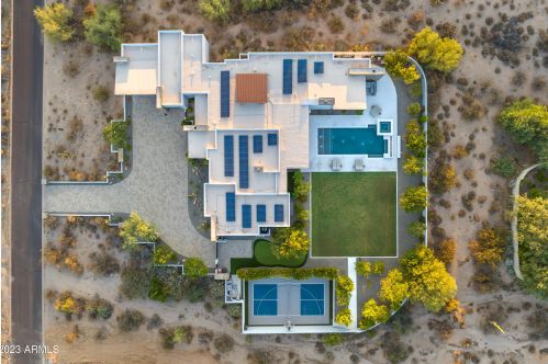 8822 Chino Dr, Scottsdale, AZ 85255-9131