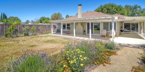 30065 Villa Alturas Dr, Temecula CA  92592-2105 exterior
