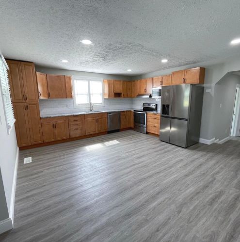 8644 Lilly Chapel Georgesville Rd, West Jefferson OH  43162-9769 exterior