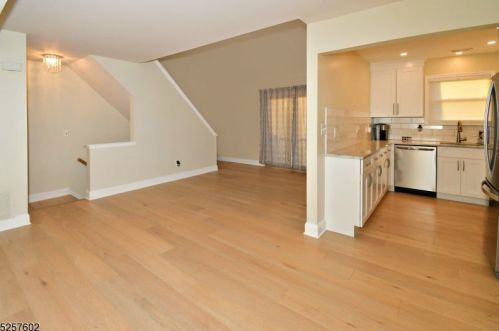 1206 Normandy Ct, Flemington NJ  08822-1853 exterior