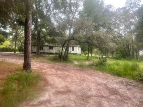 16909 Disk Dr, Brooksville, FL 34610-4013