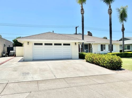 1948 Chanticleer Rd, Anaheim, CA 92804-6002