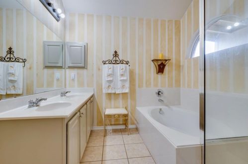 4705 Heron Pond Ln, Denton TX  76208-6809 exterior