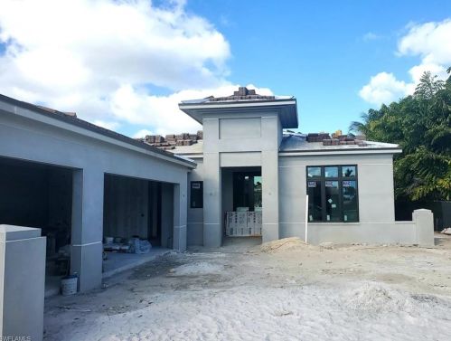 16675 Lucarno Way, Naples, FL 34110-3255
