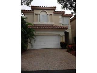 6804 109th Ave, Miami FL  33178-3732 exterior