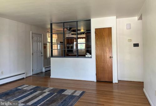 492 Clearview St, Pottstown, PA 19464-5127